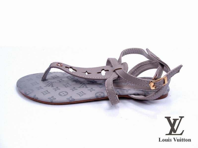 LV sandals098